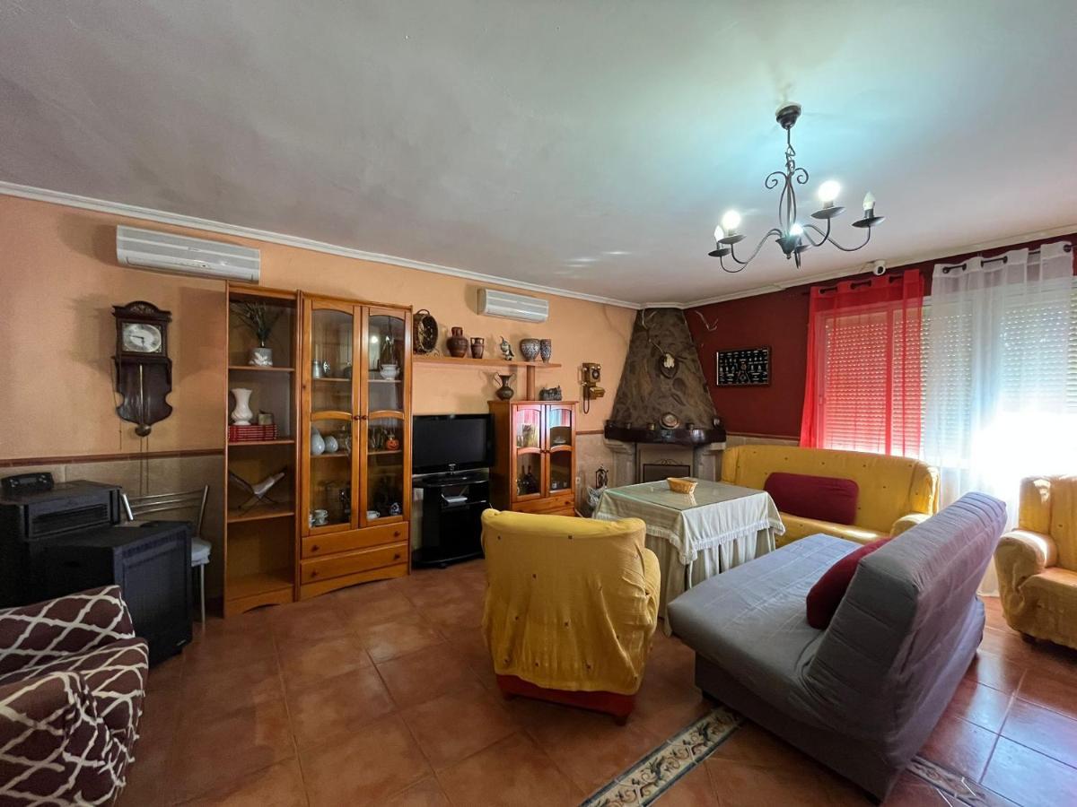 Vivienda Rural Villa Ruben Jaen Exterior photo